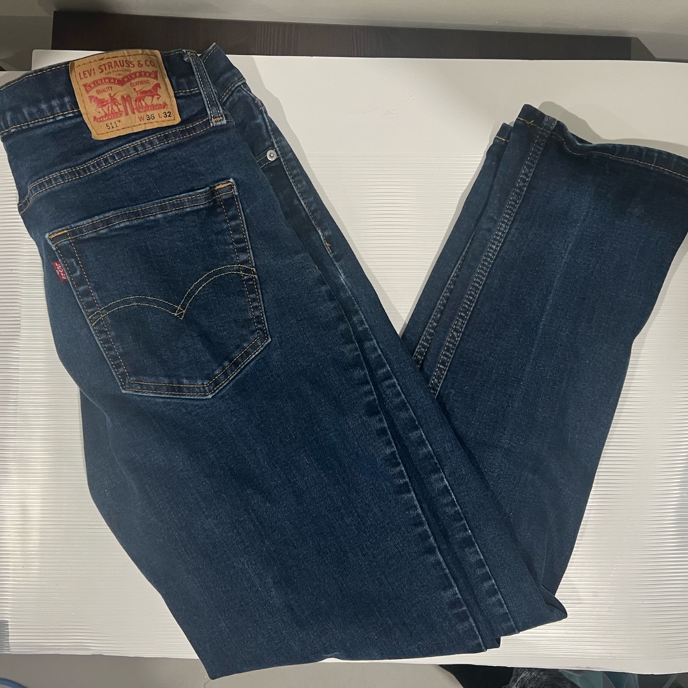 Levis Jeans